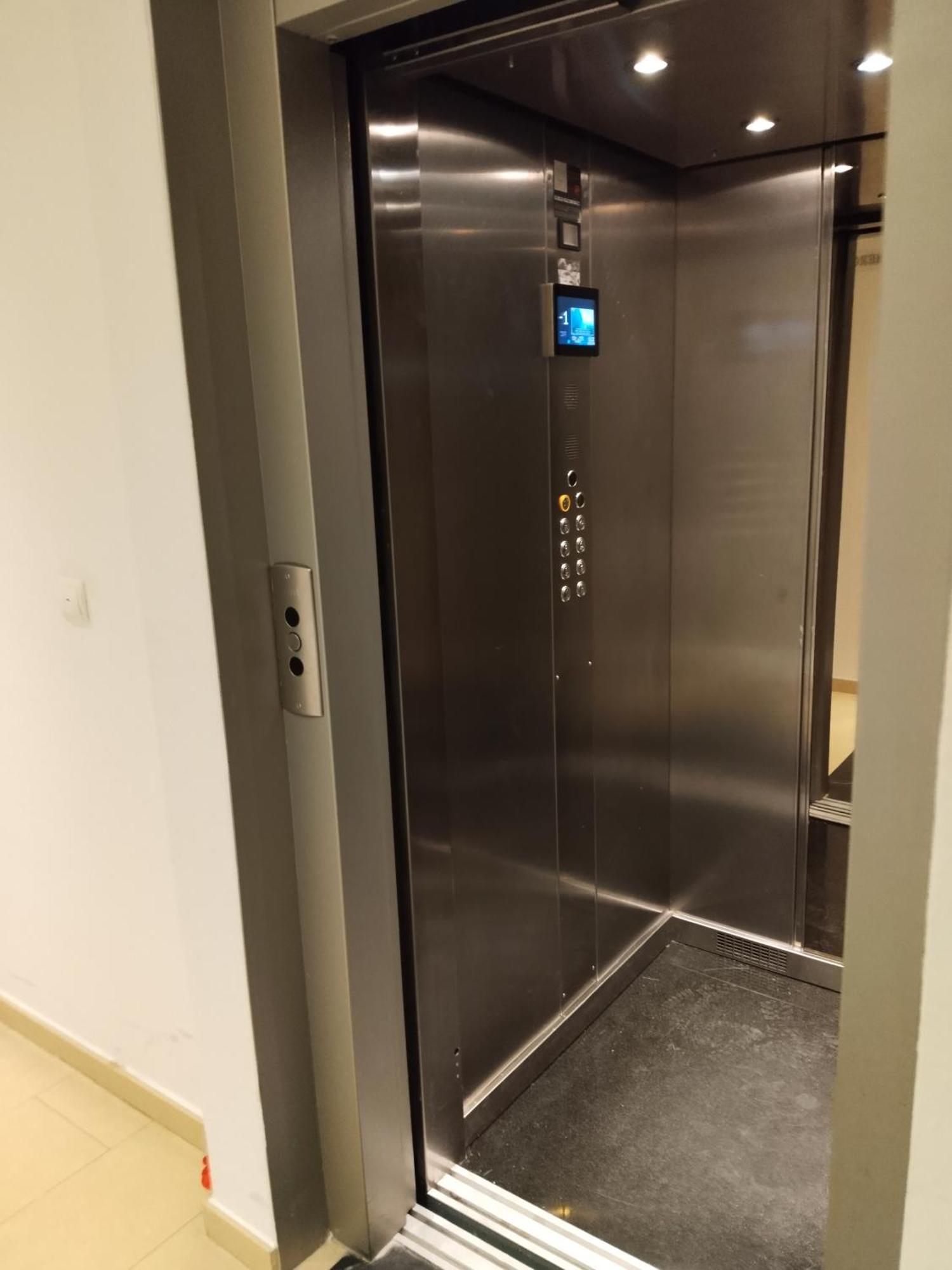 City Center Nice Apartment Аликанте Екстериор снимка