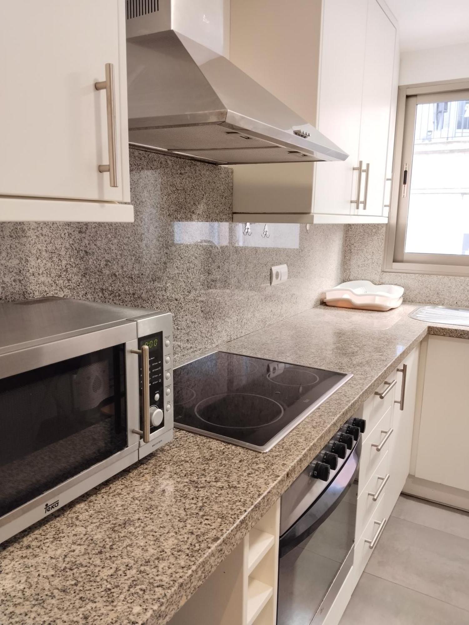 City Center Nice Apartment Аликанте Екстериор снимка